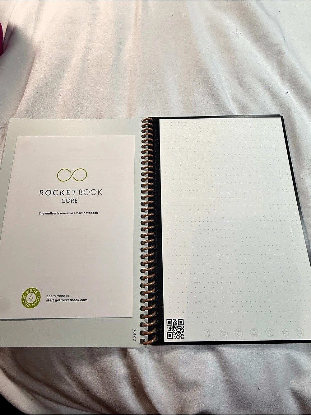 Rocketbook Core Reusable Smart Notebook Blue - Picture 2 of 3